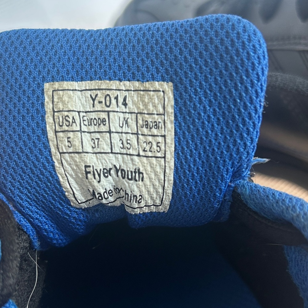 Brunswick Blue and Black Youth Bowling Shoes - Picture 4 of 4
